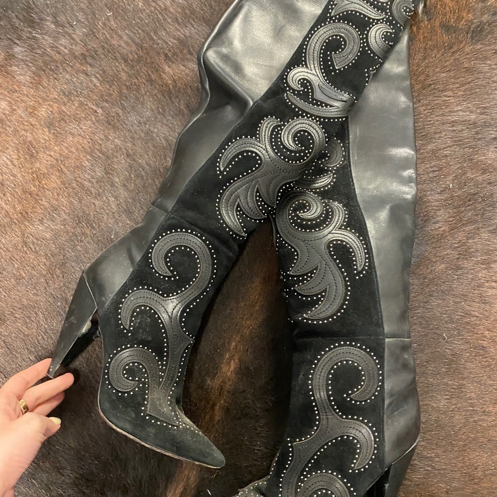 BCBG jolene boots size 8 - Picture 7 of 9